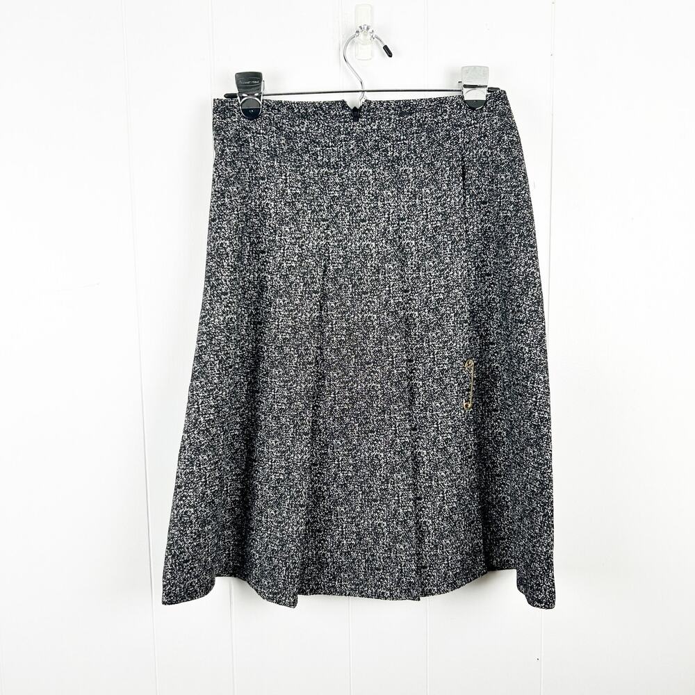The Limited Gray Marled Pleated Skirt with Gold Safety Pin 0
